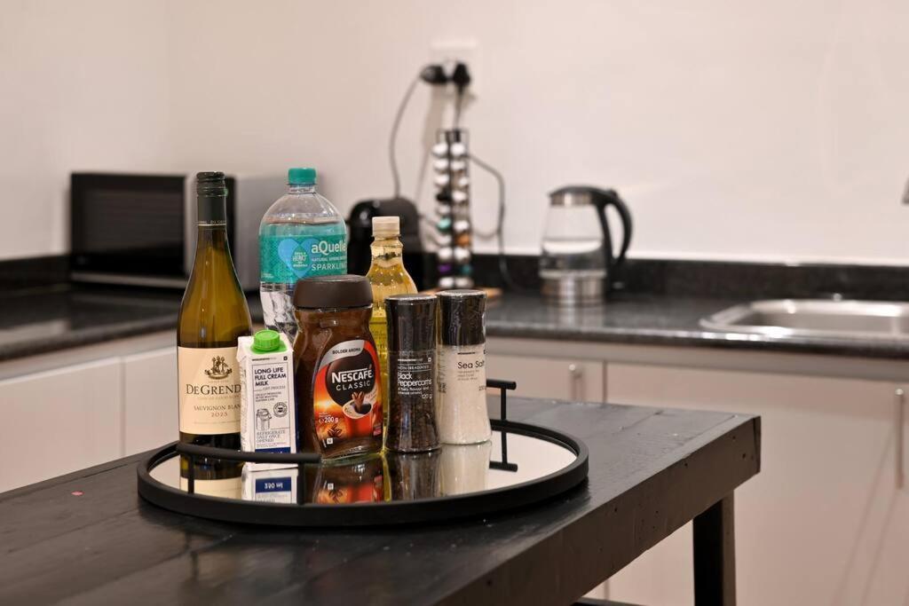 Apartment Luna - Luxurious 2 Bedroom City On Bree Street!
